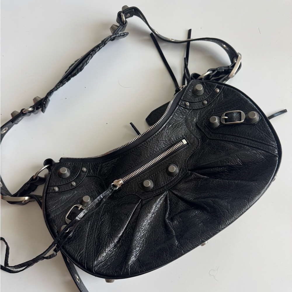 🖤 Balenciaga Le Cagole Shoulder Bag – Black 🖤